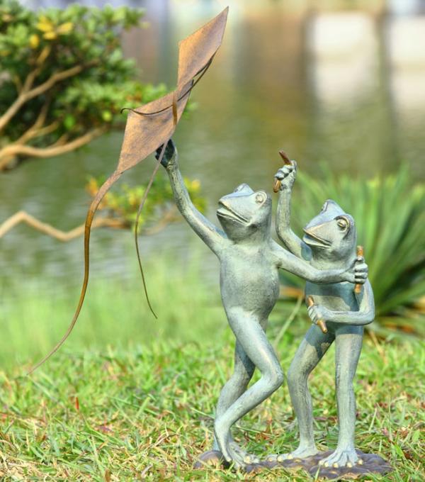 Garden Statues |  Frog Kite Flyers Garden Sculpture Garden Garden Statues